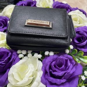 TAHARI WOMEN'S BI FOLD MINI MATE WALLET